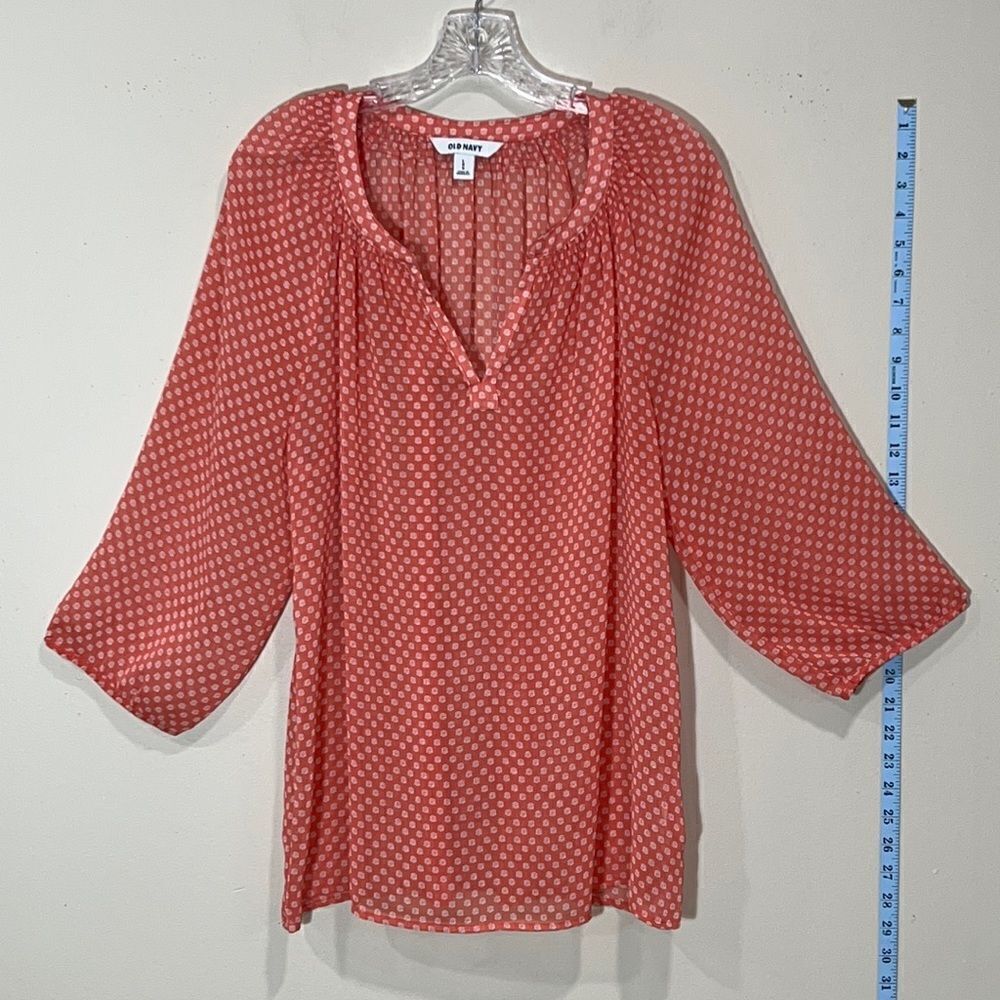 Pink Old Navy 3/4 Sleeve See Through Top. Size Large.